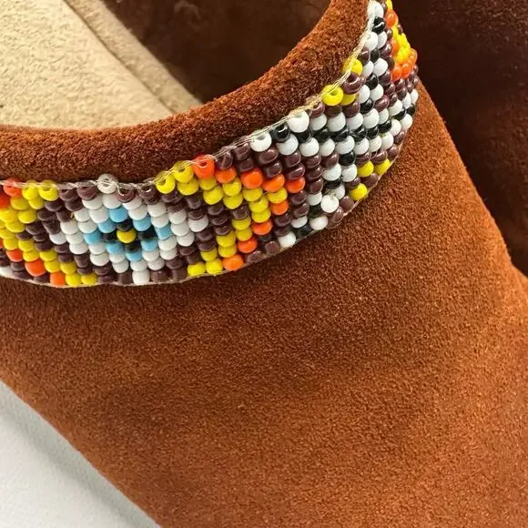 Minnetonka Suede Clogs with Beading - Picture 4 of 7